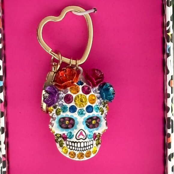 Betsey Johnson Sugar Skull Bag Charm Jeweled Fob KeyChain Day of the Dead NIB - Picture 2 of 11